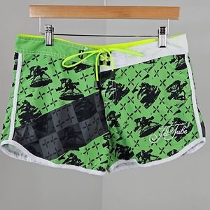 Jet Tribe Cross Hatch Jet Ski Water Sports Swim Shorts in Green | Juniors 9